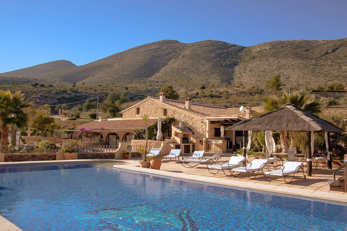 8 sypialnia Willa na sprzedaż w Benissa z garażem - 1 370 000 € (Ref: 9484362)