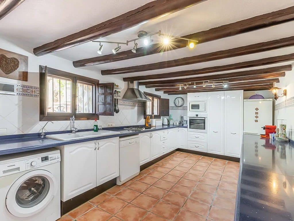 8 sypialnia Willa na sprzedaż w Benissa z garażem - 1 370 000 € (Ref: 9484362)