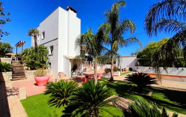 4 camera da letto Villa in vendita in El Montgó, Dénia con garage - 645.000 € (Rif: 9484363)