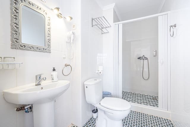 11 soverom Hotell til salgs i Calpe / Calp - € 850 000 (Ref: 9484366)