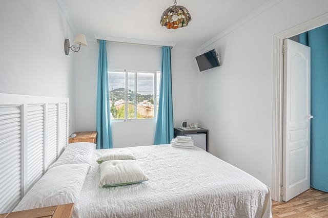 11 soverom Hotell til salgs i Calpe / Calp - € 850 000 (Ref: 9484366)