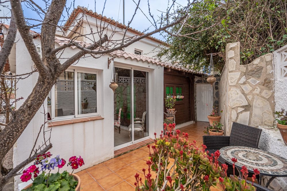 11 soverom Hotell til salgs i Calpe / Calp - € 850 000 (Ref: 9484366)