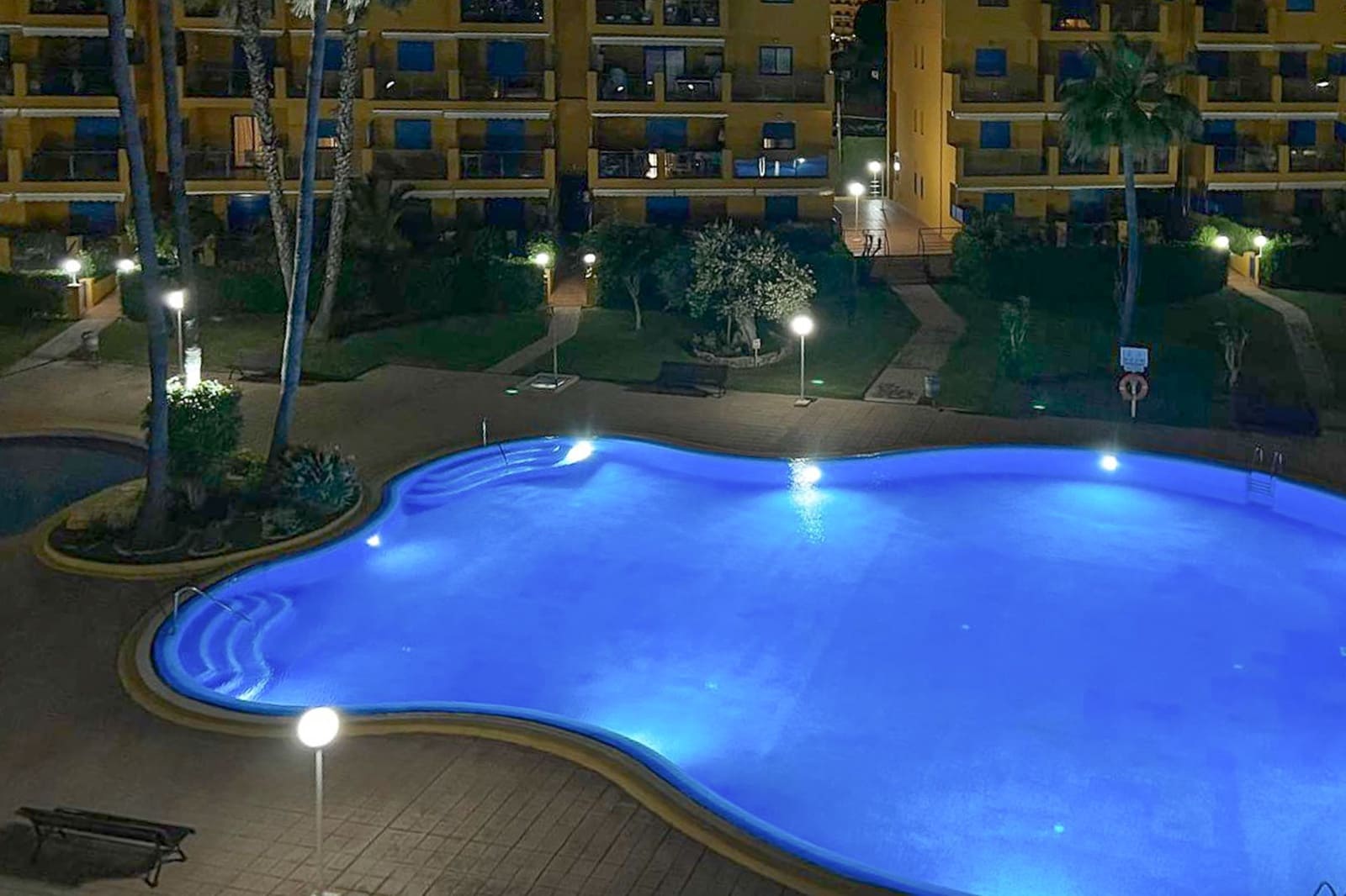 Apartamento de 4 habitaciones en Dénia en venta - 580.000 € (Ref: 9484384)