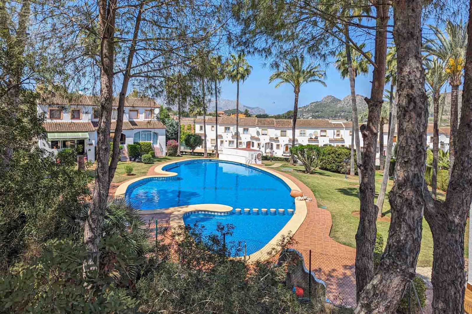 3 makuuhuone Omakotitalo myytävänä paikassa Pedreguer - 315 000 € (Ref: 9484385)