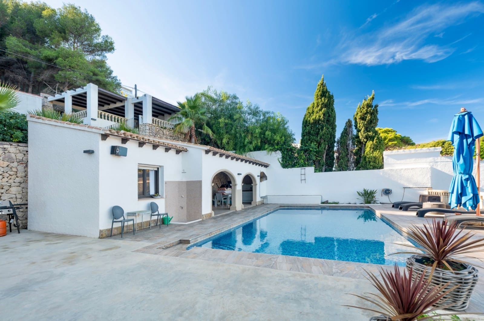 4 bedroom Villa for sale in Javea / Xabia with garage - € 1,350,000 (Ref: 9484390)