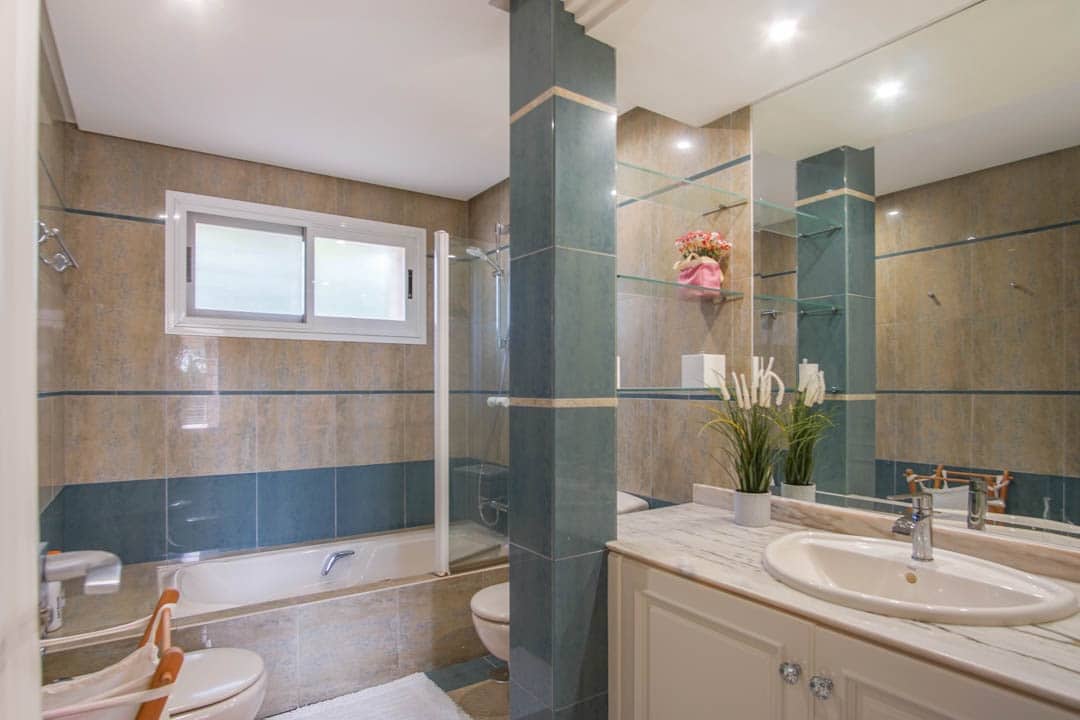 7 bedroom Villa for sale in Benidorm - € 1,595,000 (Ref: 9484394)