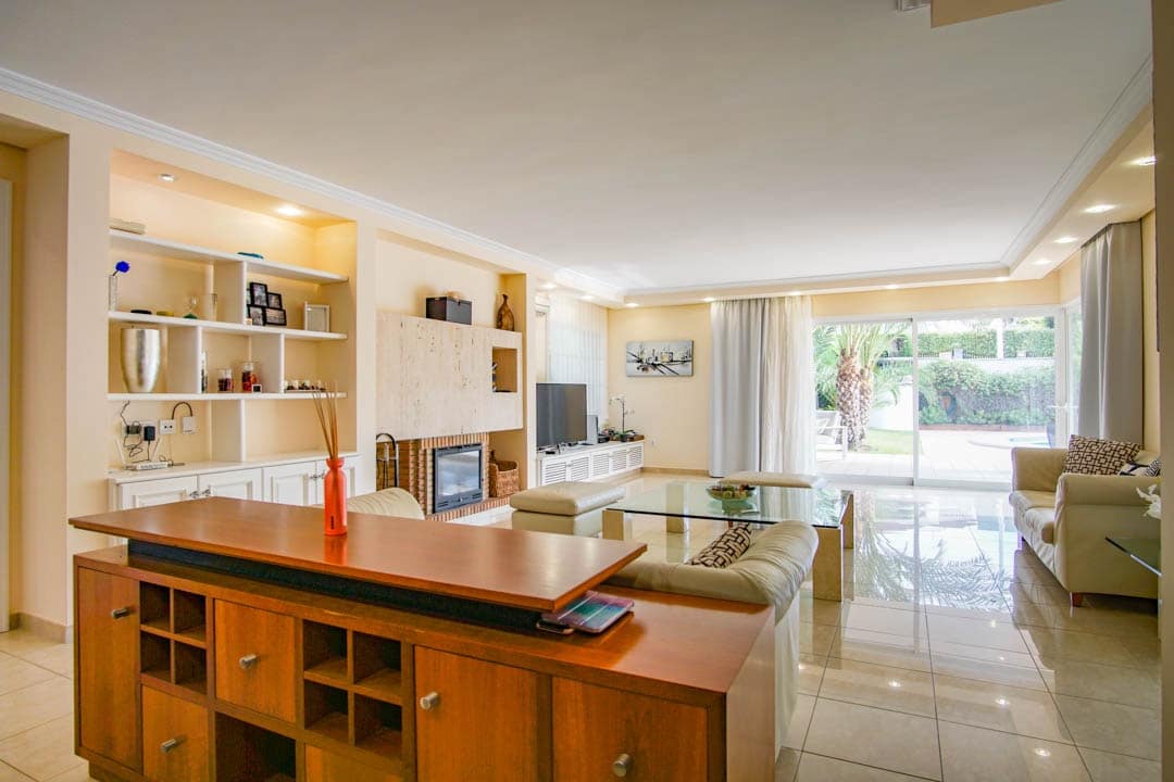 7 bedroom Villa for sale in Benidorm - € 1,595,000 (Ref: 9484394)
