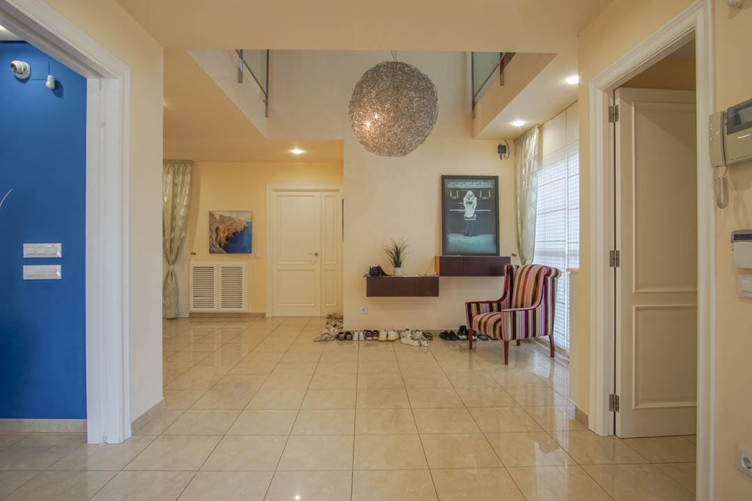 7 bedroom Villa for sale in Benidorm - € 1,595,000 (Ref: 9484394)