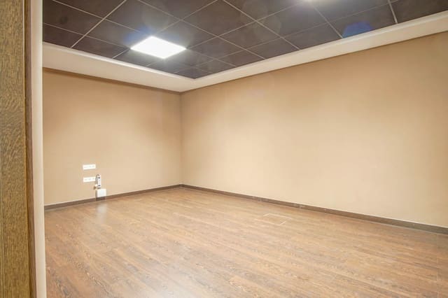 5 sypialnia Willa na sprzedaż w Pueblo - Urbanizaciones, Alfaz del Pi / L'Alfàs del Pi - 1 510 000 € (Ref: 9484396)