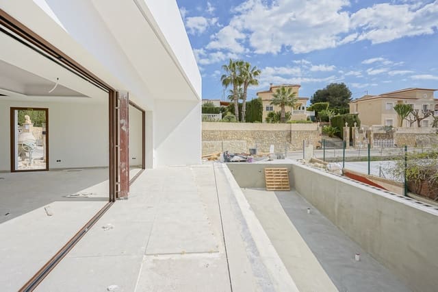 4 soverom Villa til salgs i Pueblo, Calpe / Calp - € 1 370 000 (Ref: 9484419)