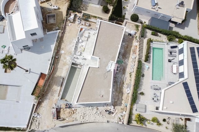 4 soverom Villa til salgs i Pueblo, Calpe / Calp - € 1 370 000 (Ref: 9484419)