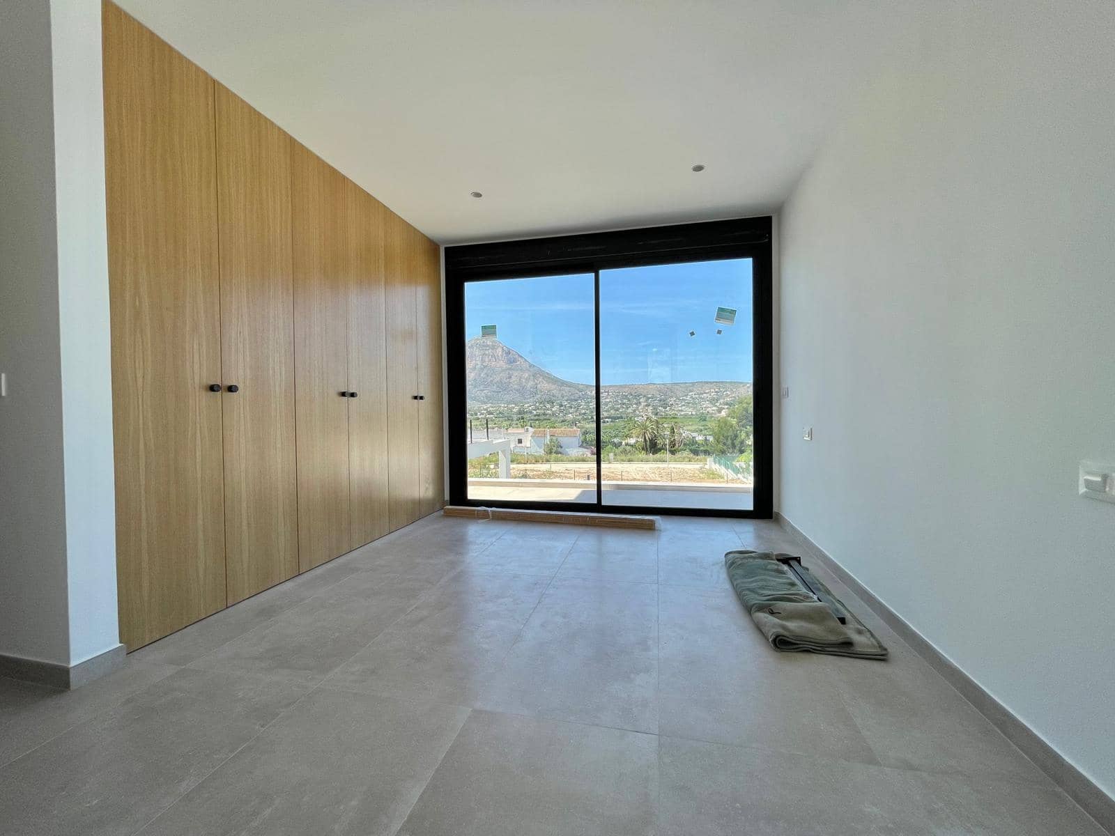 3 bedroom Villa for sale in Javea / Xabia with garage - € 1,250,000 (Ref: 9484425)