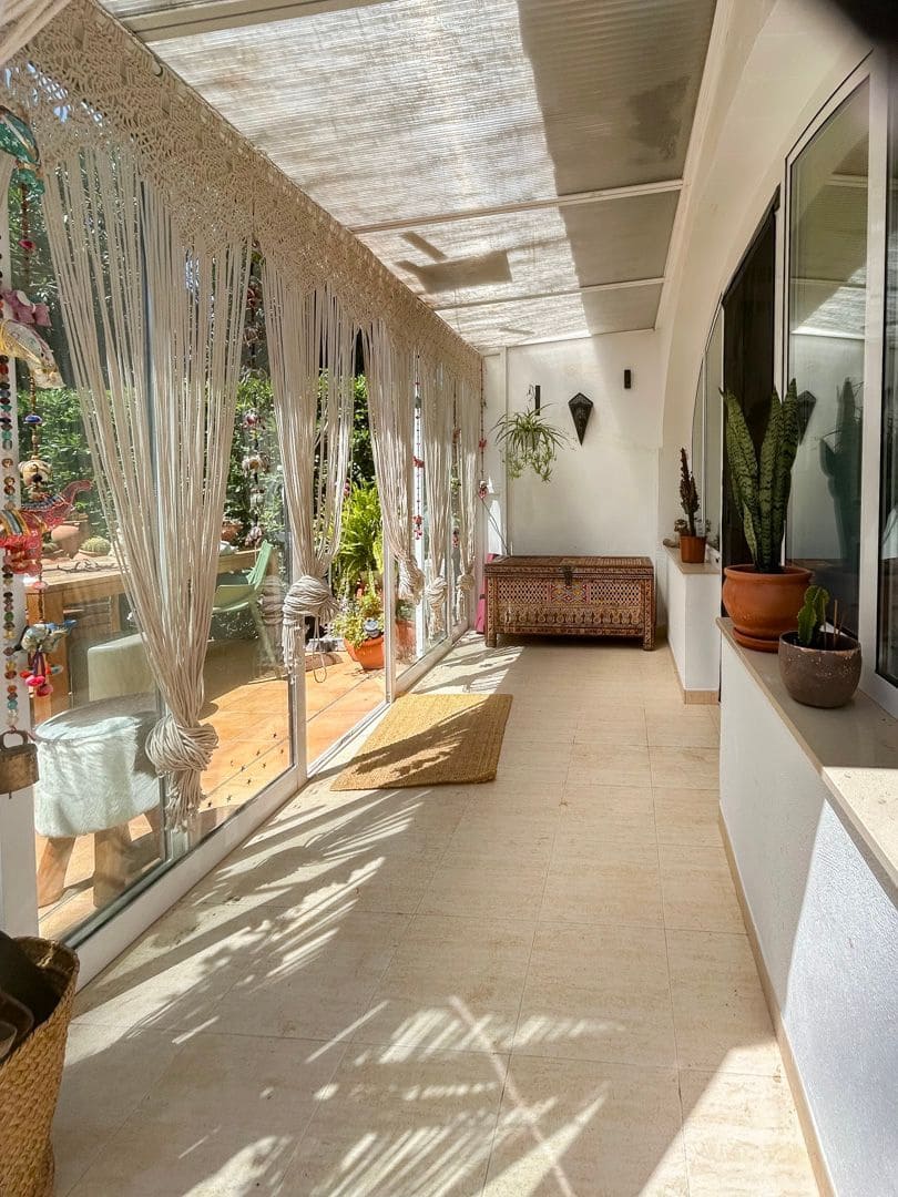 Pareado de 2 habitaciones en Dénia en venta - 295.000 € (Ref: 9484437)