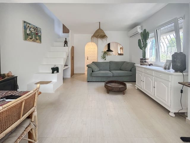 Pareado de 2 habitaciones en El Puerto, Dénia en venta - 295.000 € (Ref: 9484437)