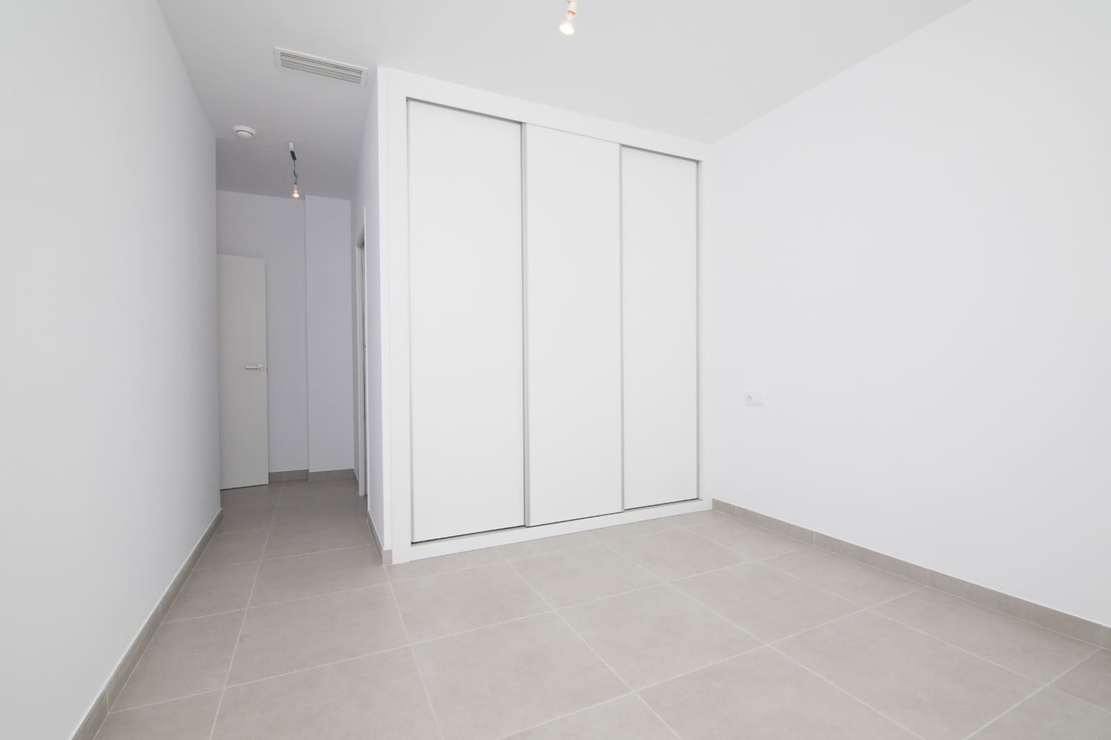 3 sovrum Villa till salu i Polop - 520 000 € (Ref: 9484438)