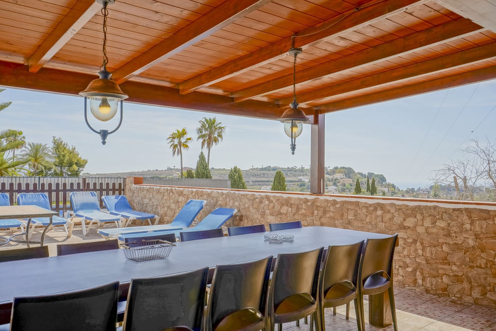 11 bedroom Villa for sale in Benissa - € 1,500,000 (Ref: 9484465)