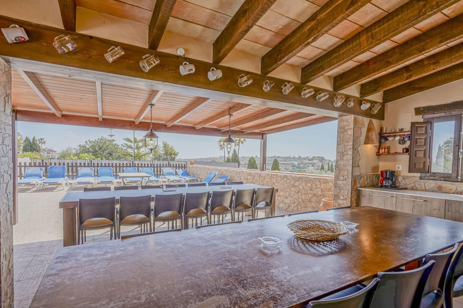 11 bedroom Villa for sale in Benissa - € 1,500,000 (Ref: 9484465)