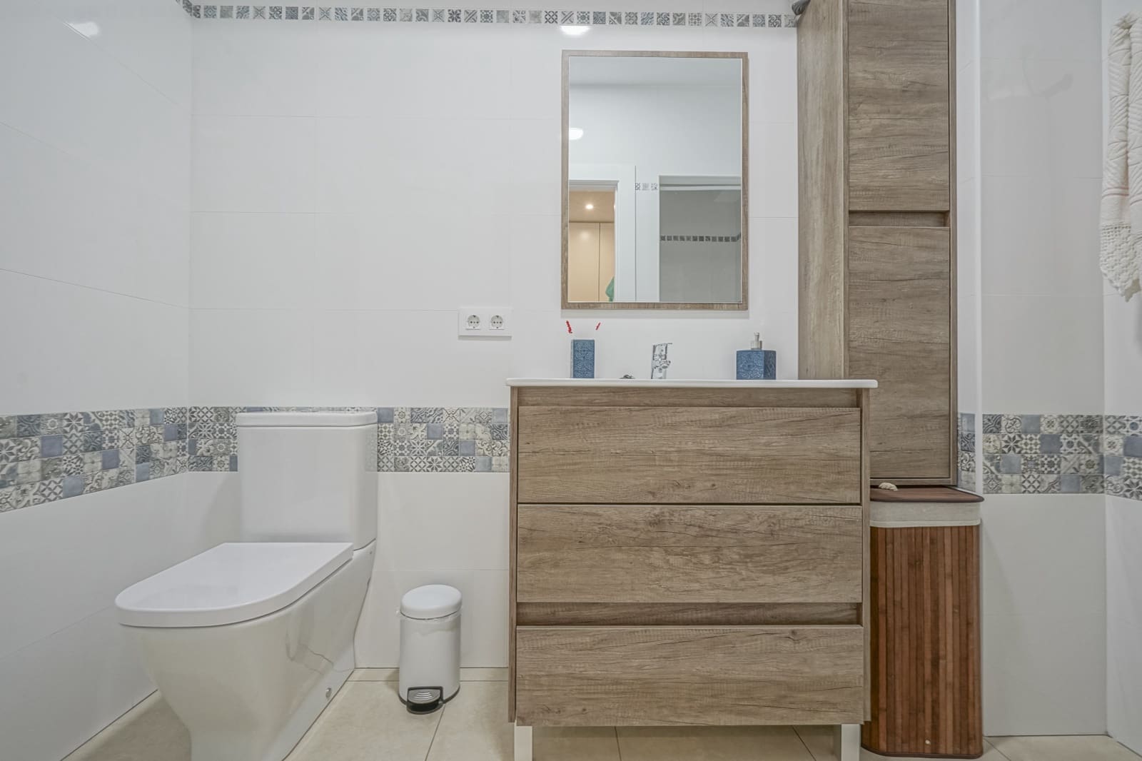 11 bedroom Villa for sale in Benissa - € 1,500,000 (Ref: 9484465)