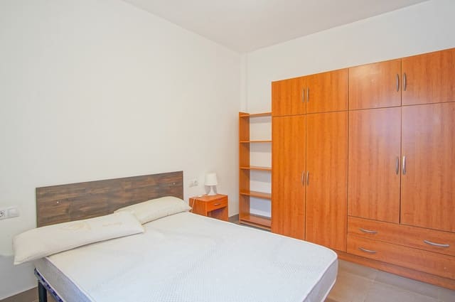 2 Zimmer Haus zu verkaufen in Oliva mit Garage - 240.000 € (Ref: 9484471)