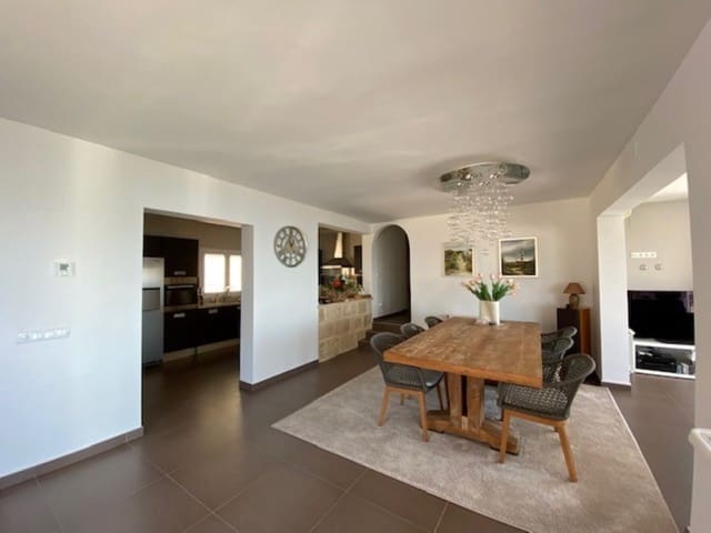 4 camera da letto Villa in vendita in Altea con garage - 1.099.000 € (Rif: 9484496)