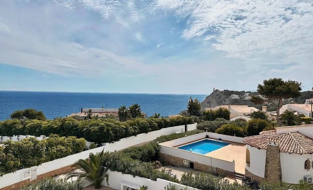 4 slaapkamer Villa te koop in Cap Martí - El Tossalet - Pinomar, Javea / Xàbia met garage - € 1.550.000 (Ref: 9484517)