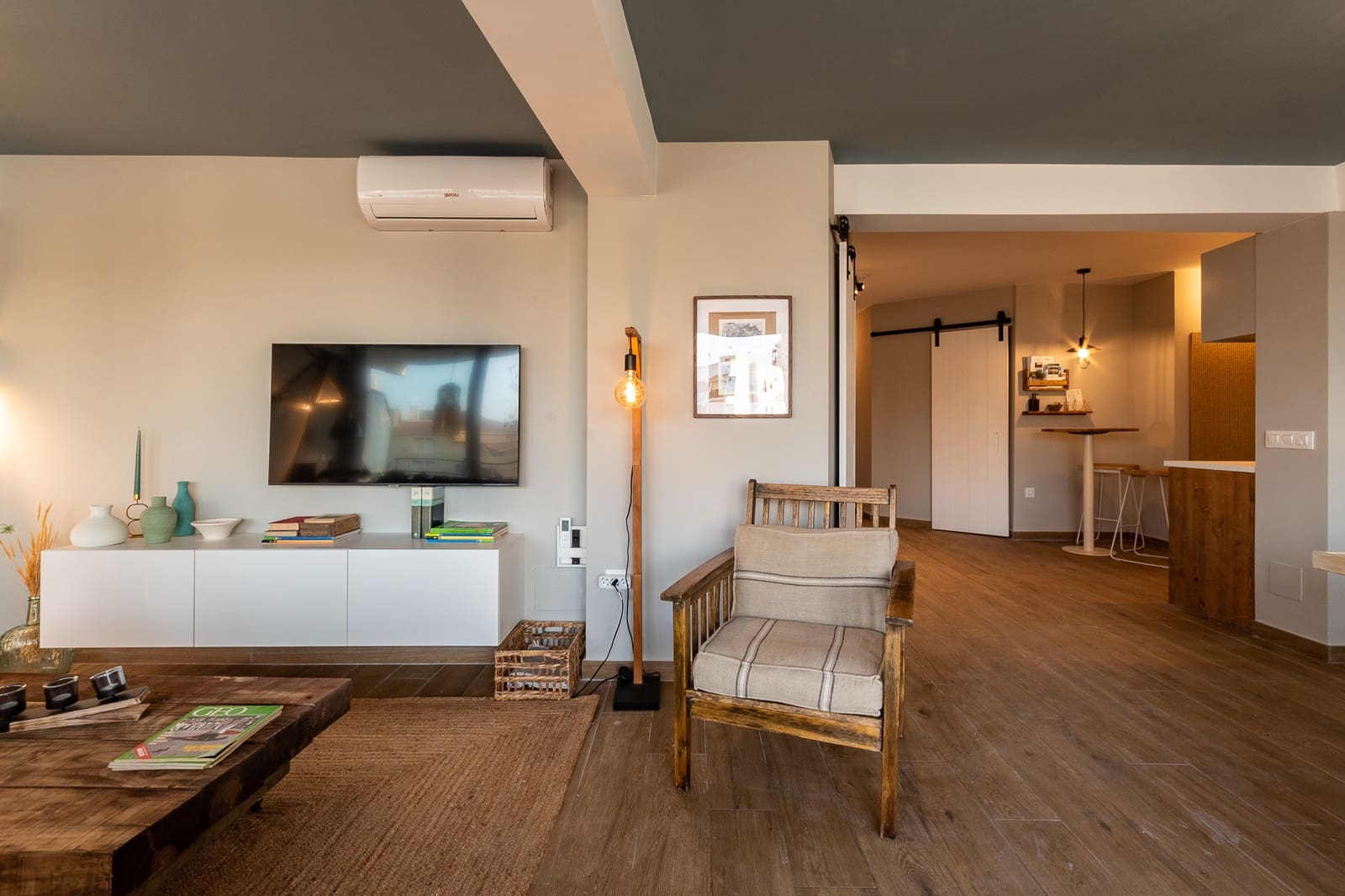 2 slaapkamer Strandappartement te koop in Arenal met garage - € 470.000 (Ref: 9484529)