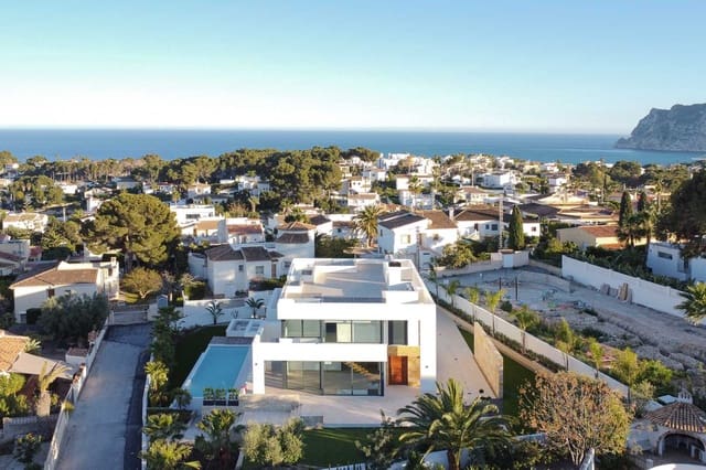 4 slaapkamer Villa te koop in Benissa - € 2.260.000 (Ref: 9484538)