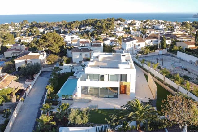 4 slaapkamer Villa te koop in Benissa - € 2.260.000 (Ref: 9484538)