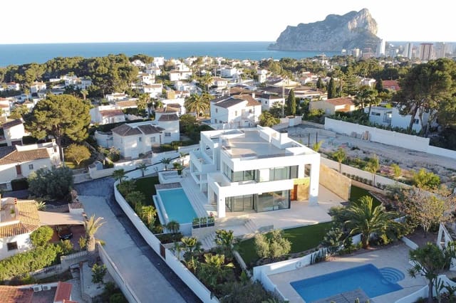 4 slaapkamer Villa te koop in Benissa - € 2.260.000 (Ref: 9484538)