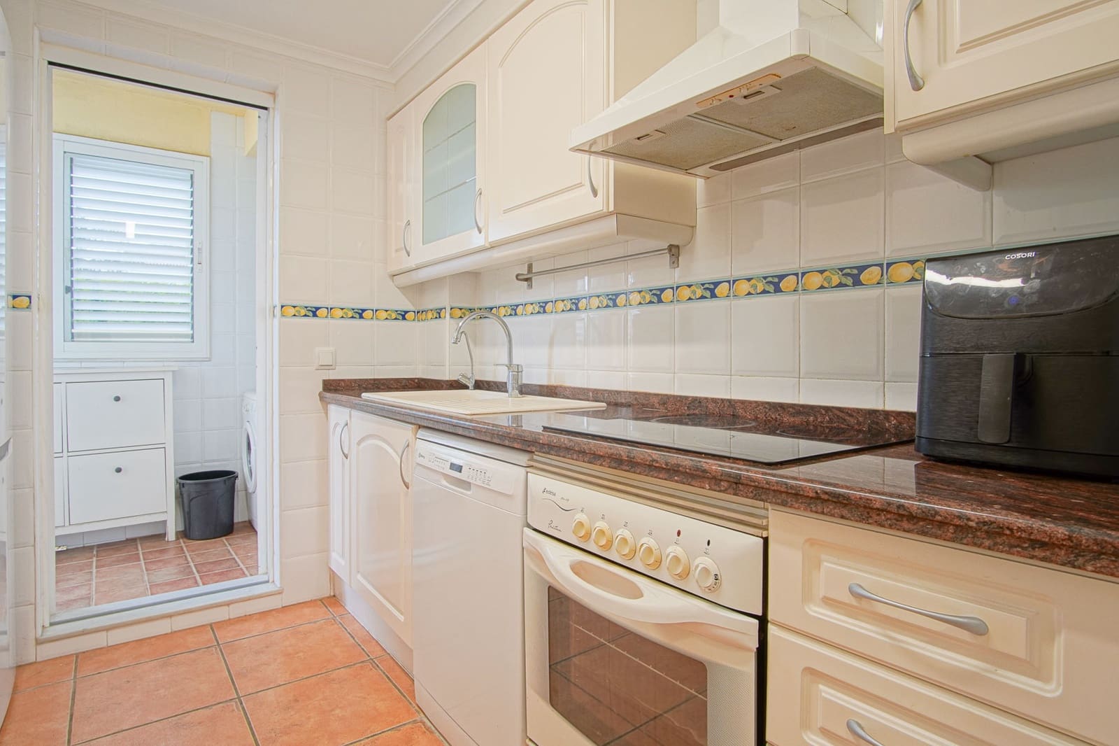 2 soveværelse Lejlighed til salg i Denia - € 425.000 (Ref: 9484544)