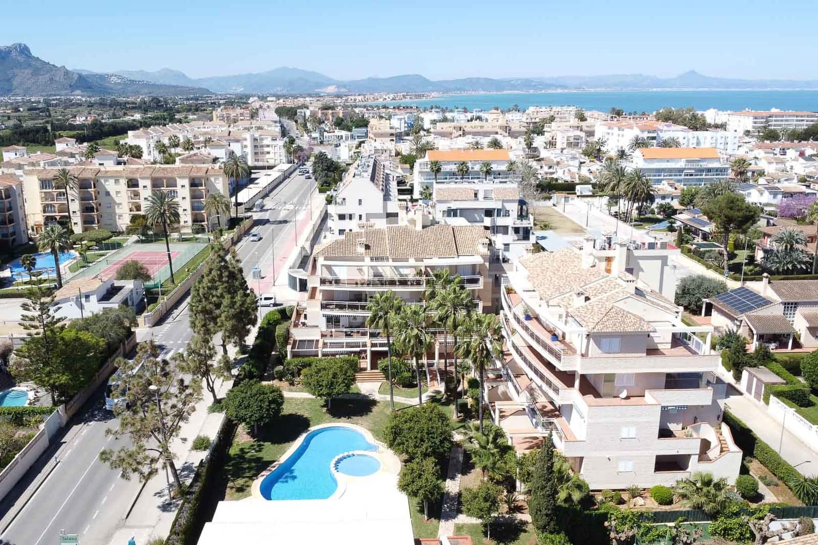 2 soveværelse Lejlighed til salg i Denia - € 425.000 (Ref: 9484544)