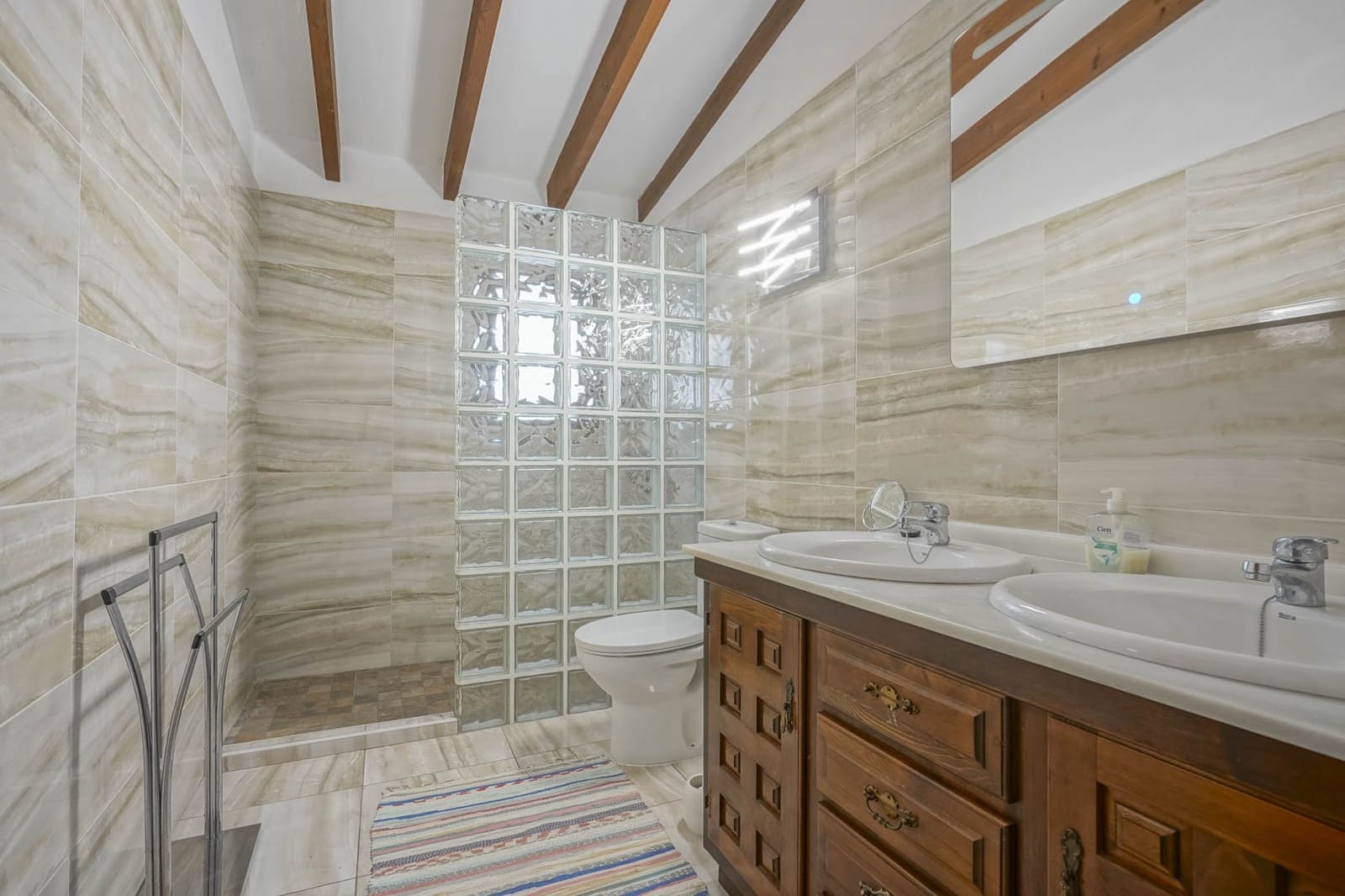 5 quarto Moradia para venda em Rafol de Almunia com garagem - 575 000 € (Ref: 9484551)