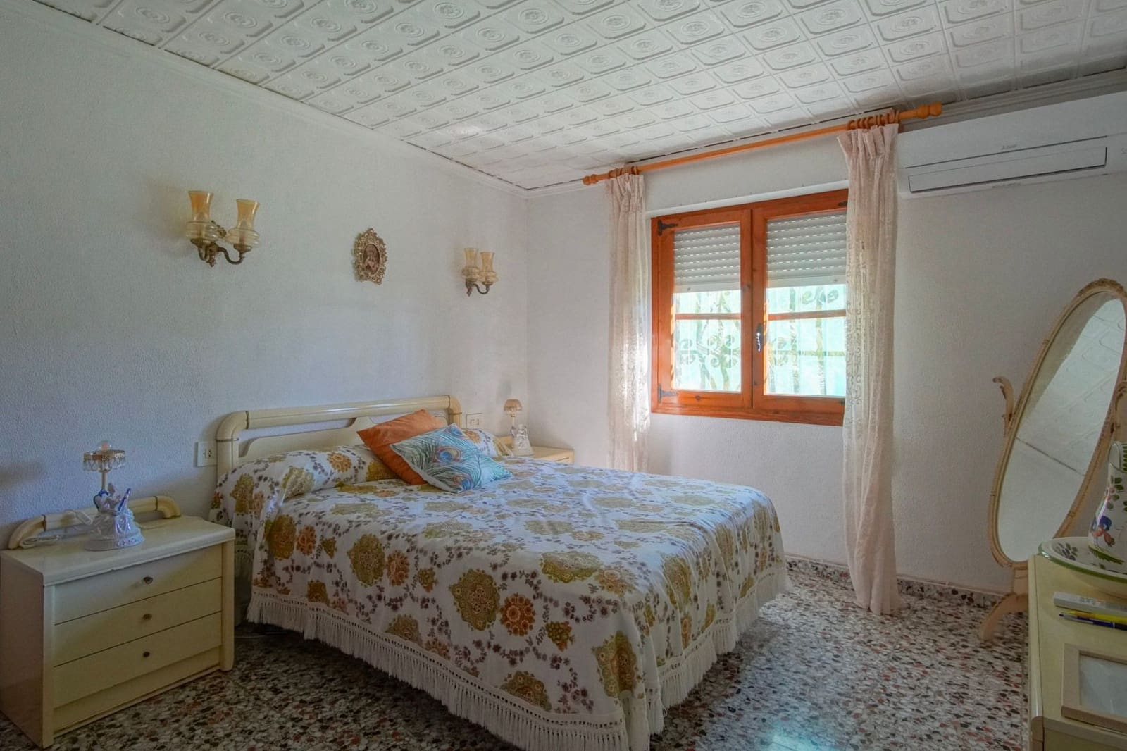 7 slaapkamer Villa te koop in Javea / Xabia met garage - € 750.000 (Ref: 9484561)