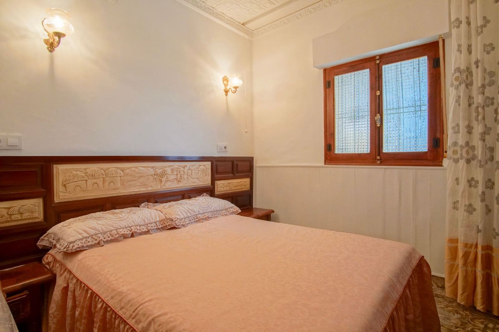 7 slaapkamer Villa te koop in Javea / Xabia met garage - € 750.000 (Ref: 9484561)