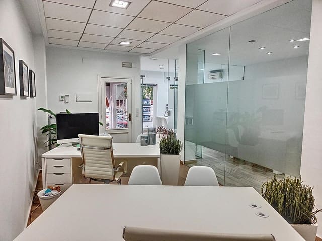 2 slaapkamer Kantoor te koop in Teulada Pueblo, Teulada-Moraira - € 192.000 (Ref: 9484564)