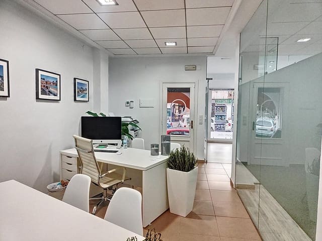 2 slaapkamer Kantoor te koop in Teulada Pueblo, Teulada-Moraira - € 192.000 (Ref: 9484564)