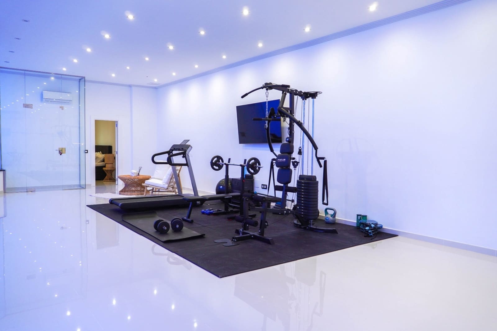 5 makuuhuone Huvila myytävänä paikassa Benissa mukana 
autotalli - 3 700 000 € (Ref: 9484569)