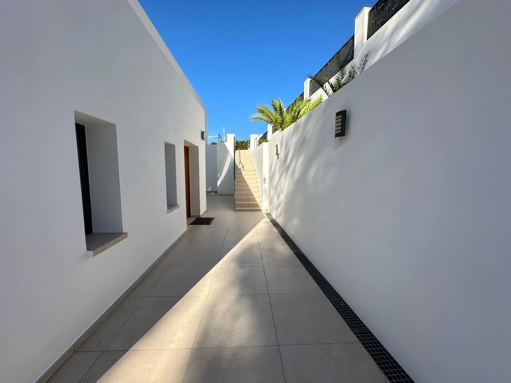 4 makuuhuone Huvila myytävänä paikassa Javea / Xabia mukana 
autotalli - 1 100 000 € (Ref: 9484571)