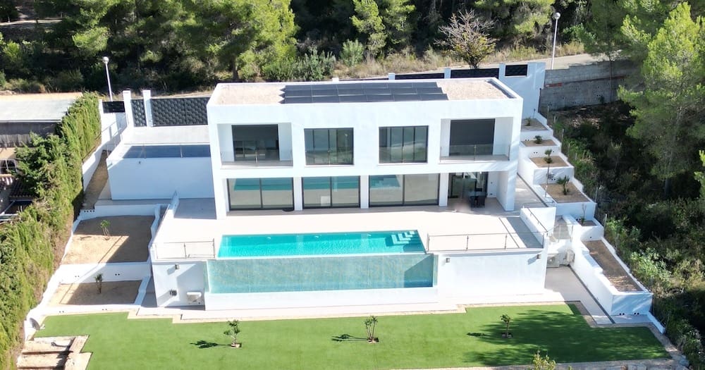 4 makuuhuone Huvila myytävänä paikassa Javea / Xabia mukana 
autotalli - 1 100 000 € (Ref: 9484571)