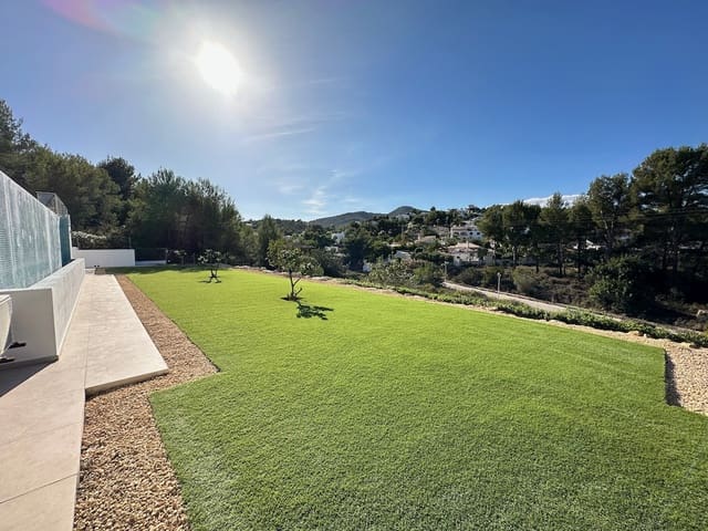 4 makuuhuone Huvila myytävänä paikassa Partides comunes - Adsubia, Javea / Xàbia mukana 
autotalli - 1 100 000 € (Ref: 9484571)