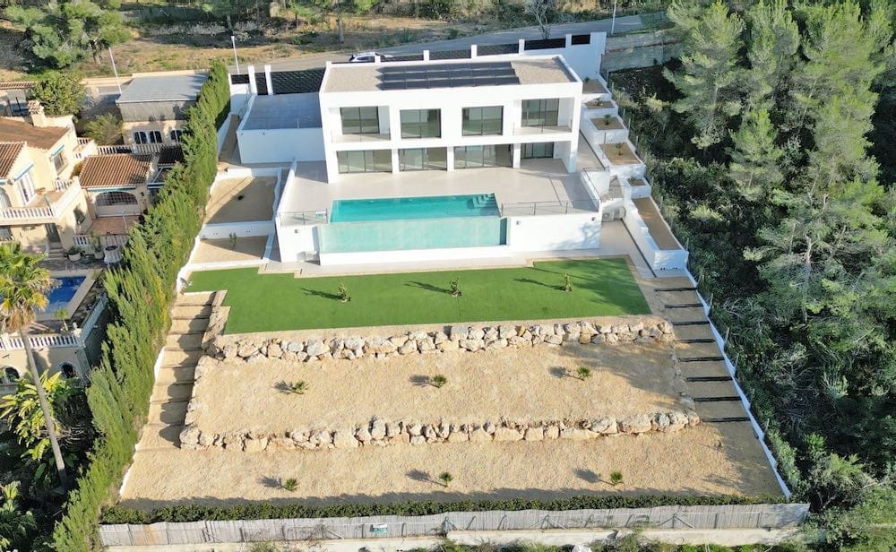 4 makuuhuone Huvila myytävänä paikassa Javea / Xabia mukana 
autotalli - 1 100 000 € (Ref: 9484571)