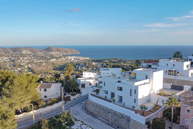 3 Zimmer Villa zu verkaufen in Teulada Pueblo, Teulada-Moraira mit Garage - 2.250.000 € (Ref: 9484576)