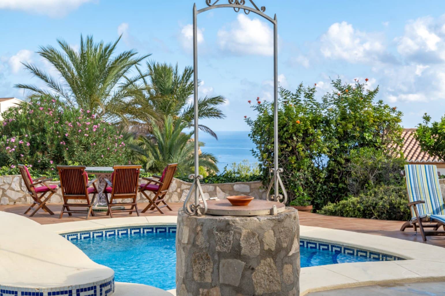 4 slaapkamer Villa te koop in Javea / Xabia met garage - € 1.290.000 (Ref: 9484578)