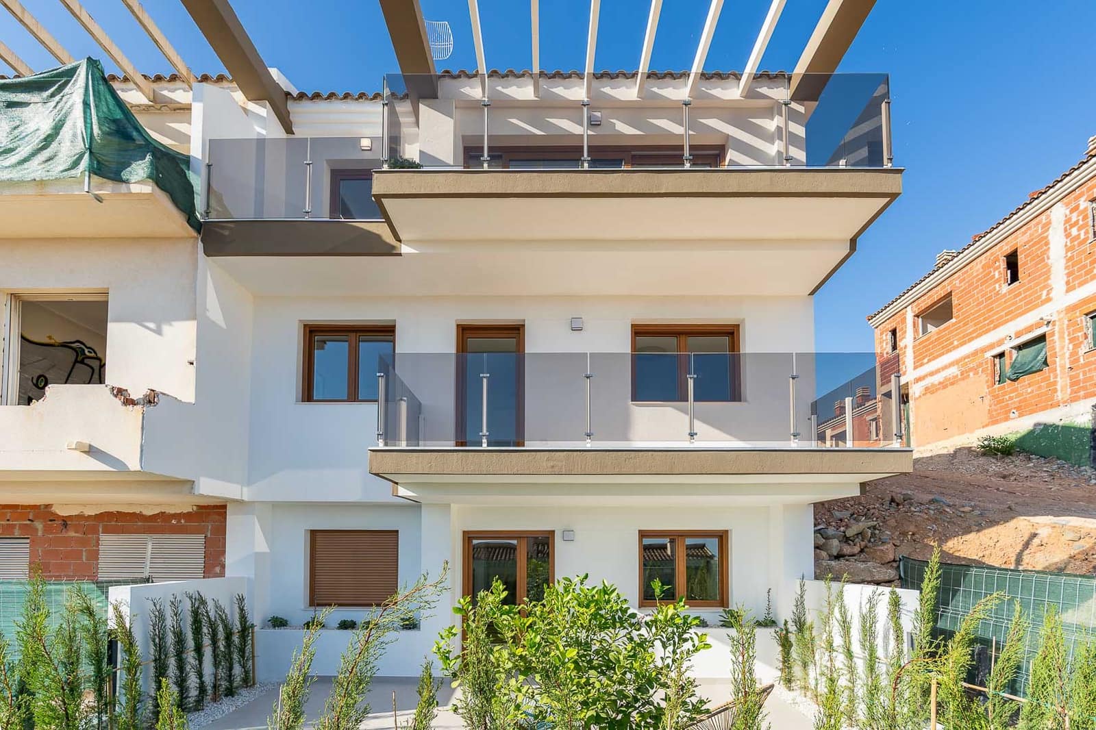 Chalet de 4 habitaciones en La Nucia en venta con garaje - 426.000 € (Ref: 9484580)