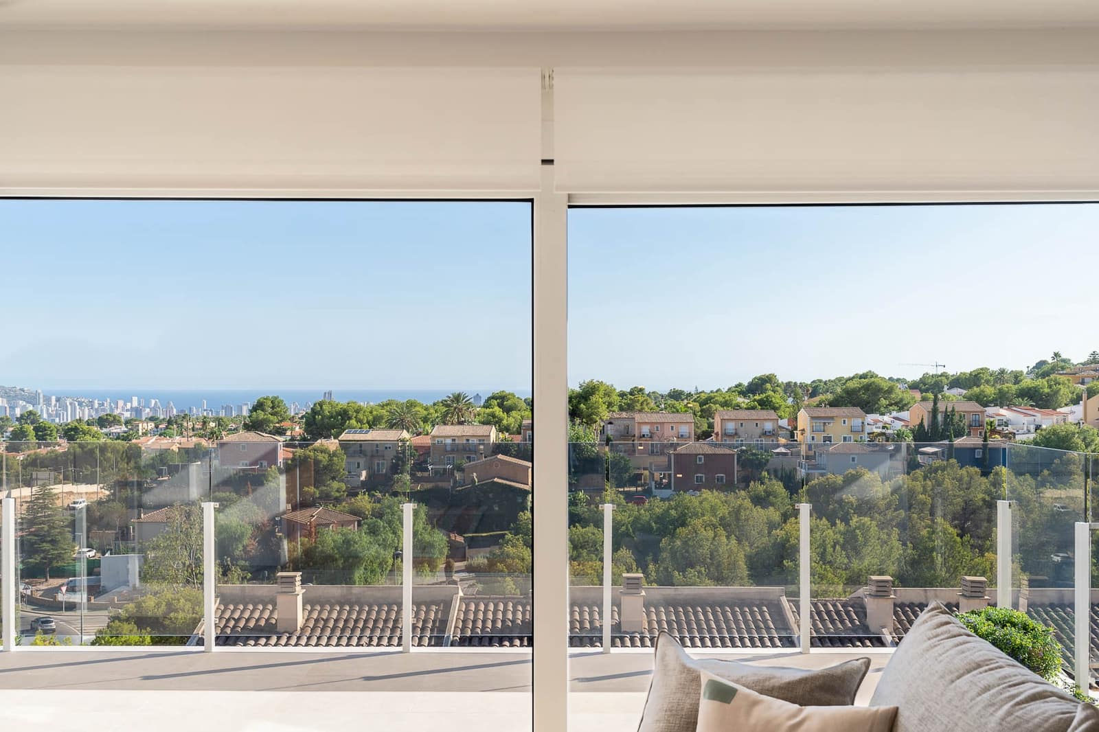 Chalet de 4 habitaciones en La Nucia en venta con garaje - 426.000 € (Ref: 9484580)