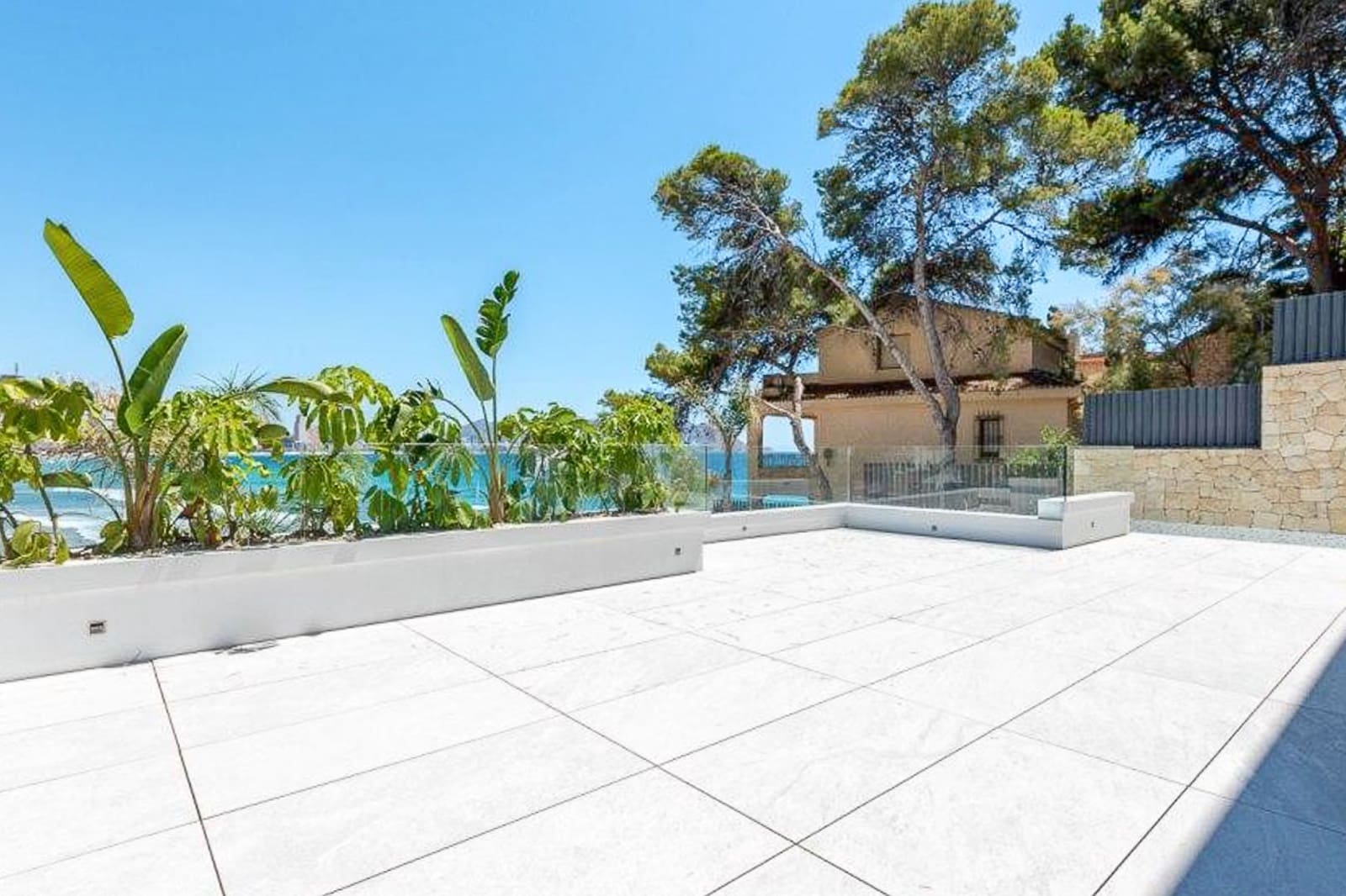 3 bedroom Semi-detached Villa for sale in Benidorm - € 1,650,000 (Ref: 9484589)