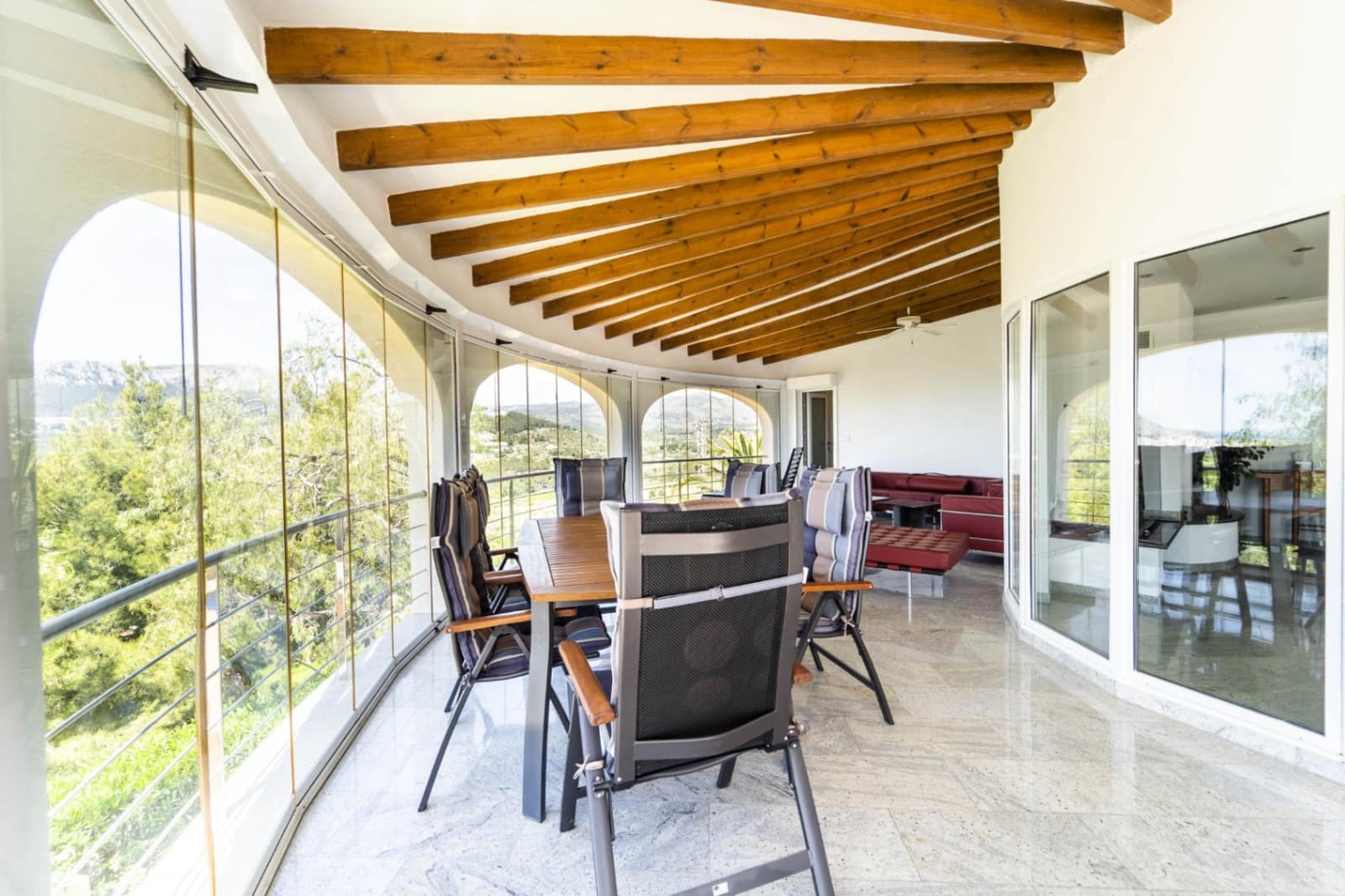 6 bedroom Villa for sale in Calpe / Calp with garage - € 2,400,000 (Ref: 9484602)