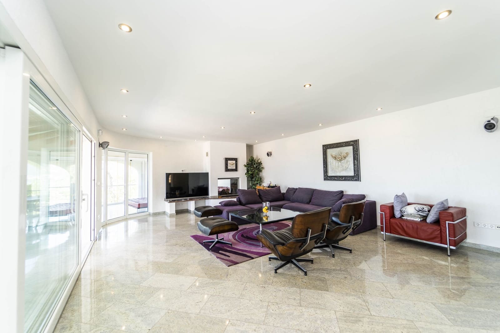 6 bedroom Villa for sale in Calpe / Calp with garage - € 2,400,000 (Ref: 9484602)