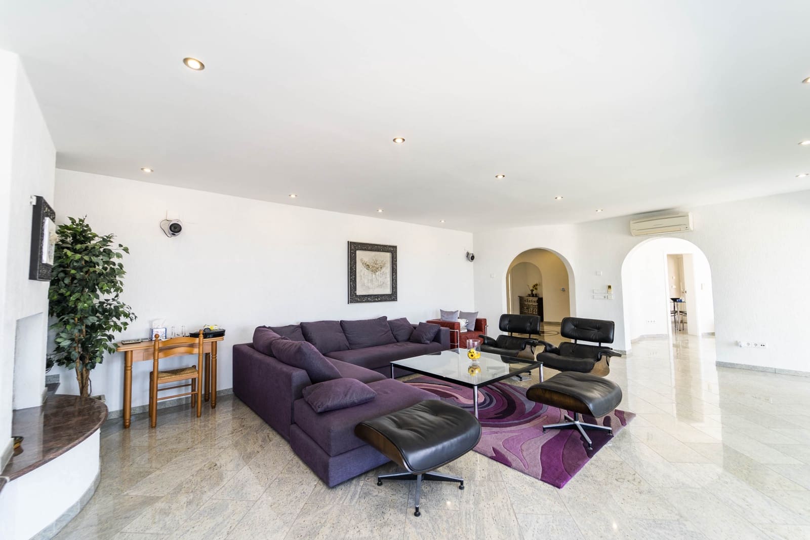 6 bedroom Villa for sale in Calpe / Calp with garage - € 2,400,000 (Ref: 9484602)