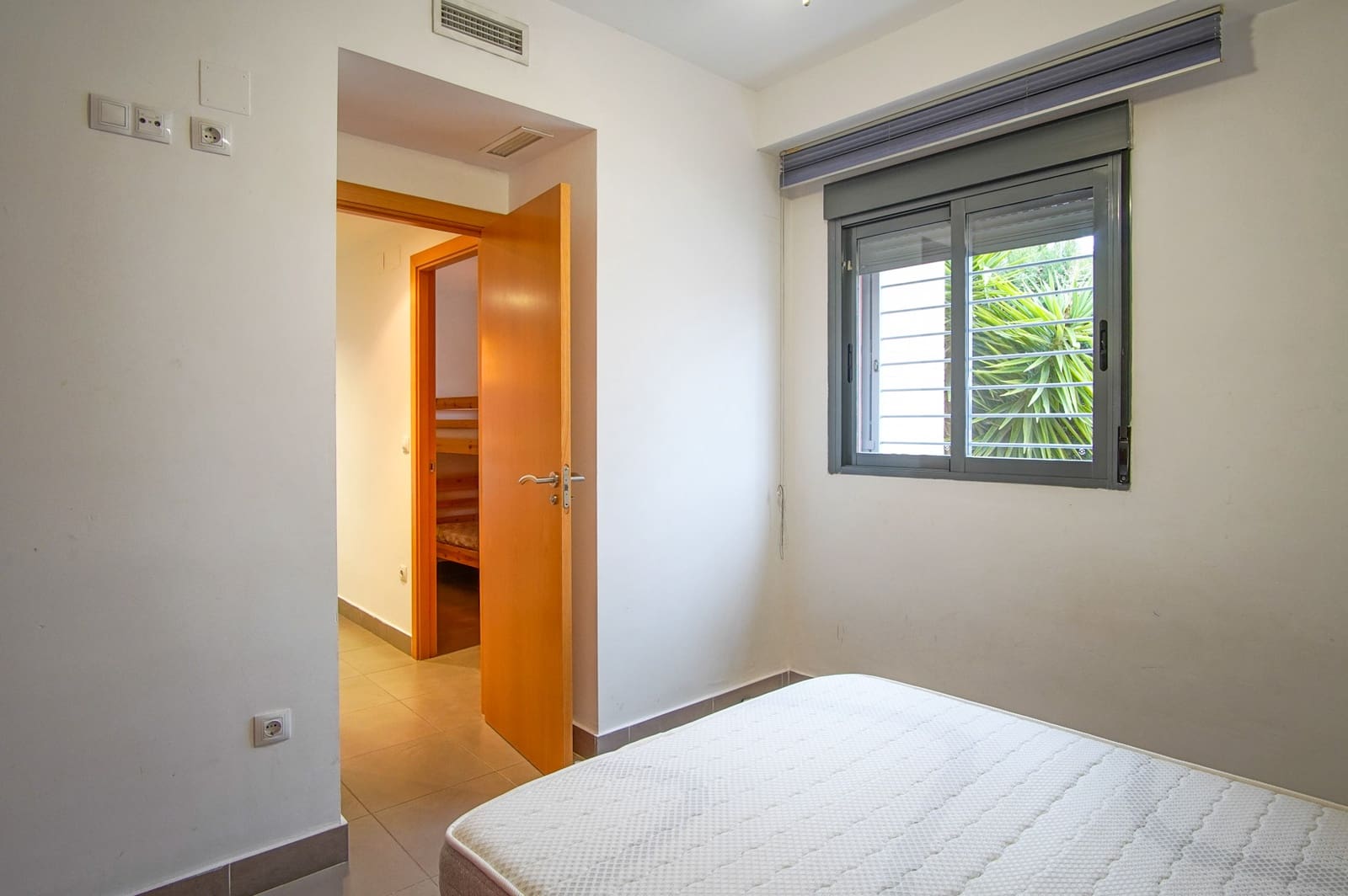 2 sovrum Radhus till salu i Oliva med garage - 235 000 € (Ref: 9484603)